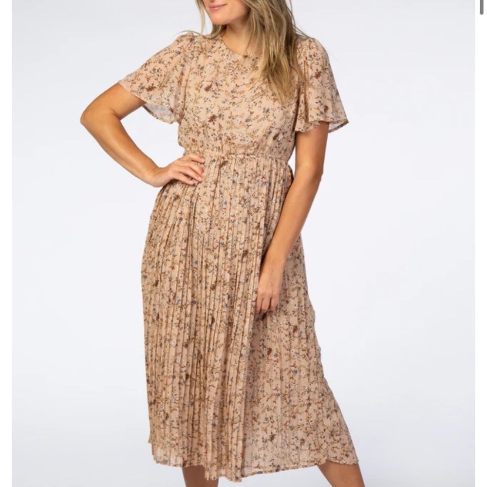 Women’s Beige Floral Pleated Chiffon Midi Dress